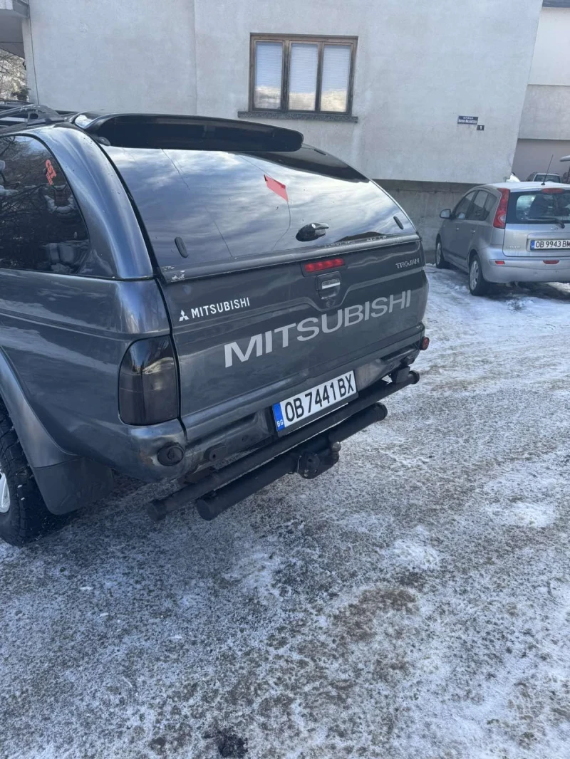 Mitsubishi L200, снимка 2 - Автомобили и джипове - 48668807