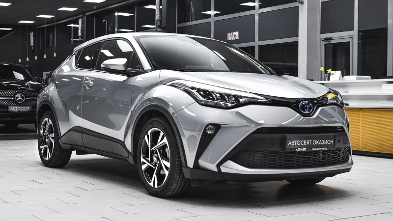 Toyota C-HR 2.0 Hybrid Club Automatic, снимка 5 - Автомобили и джипове - 50645456