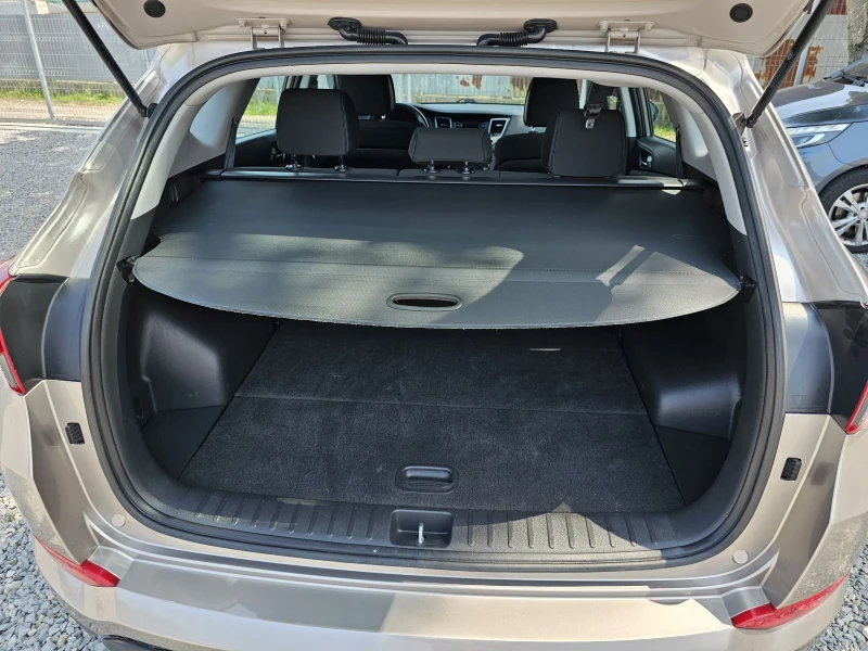 Hyundai Tucson 1.6i 132k.s. LPG 130000km., снимка 12 - Автомобили и джипове - 50658382