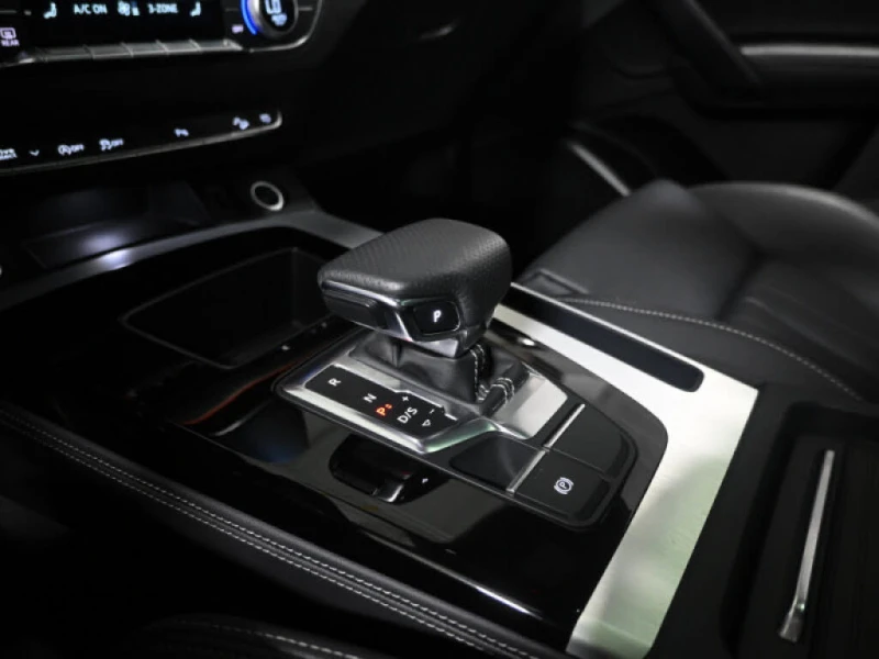 Audi Q5 Progressiv* 45TFSI* АвтоКредит* (ЦЕНА ДО БГ), снимка 14 - Автомобили и джипове - 53130282