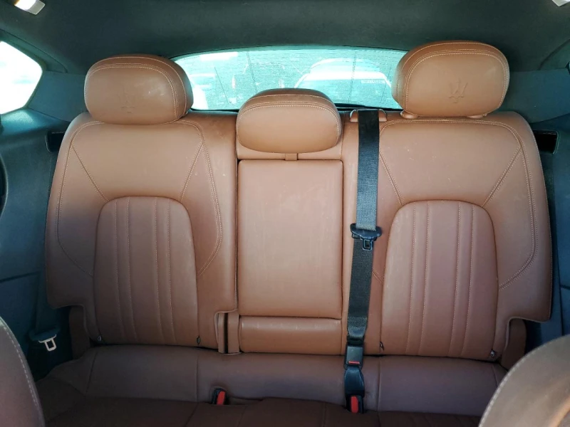 Maserati Levante КОЖА/ПОДГРЕВИ/ШИБЕДАХ/КЛИП НА МОТОРА, снимка 12 - Автомобили и джипове - 53155499