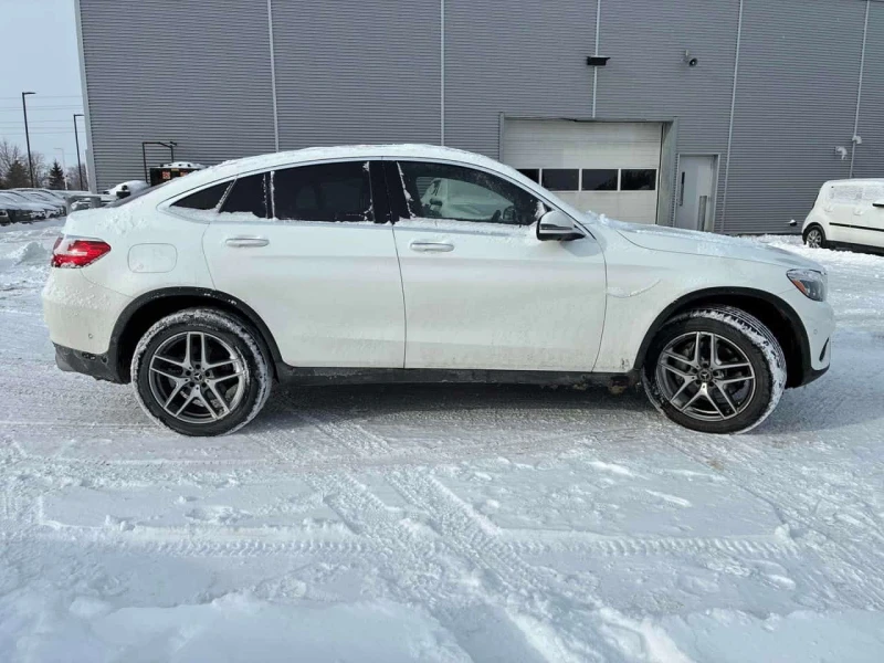 Mercedes-Benz GLC 300 * CARFAX * 360 КАМЕРИ* ПАНОРАМА* , снимка 3 - Автомобили и джипове - 53557794
