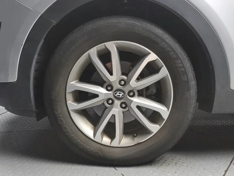 Hyundai Santa fe 2.0 CRDi 4WD - САМО 30% АВАНС, снимка 5 - Автомобили и джипове - 56159055