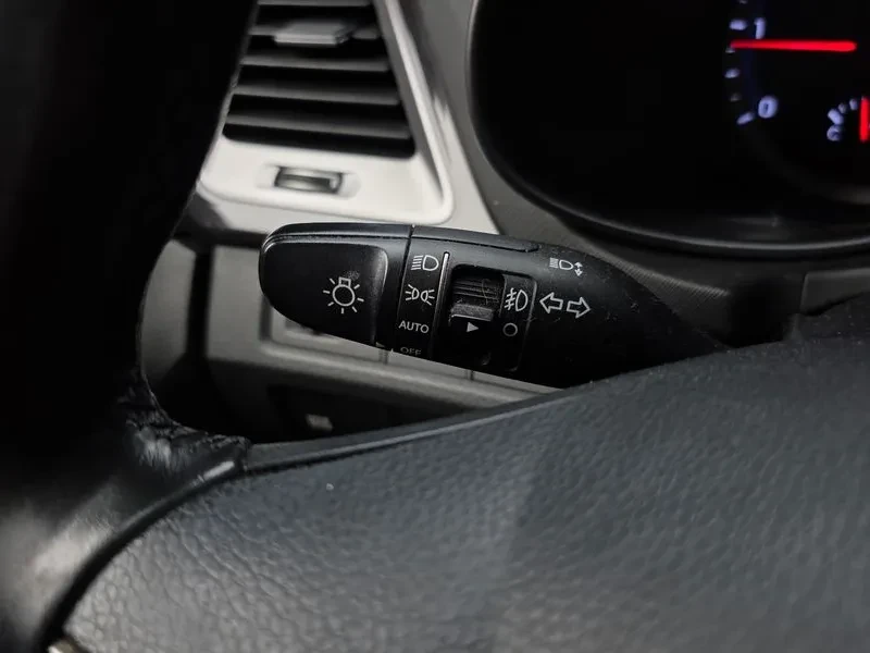 Hyundai Santa fe 2.0 CRDi 4WD - САМО 30% АВАНС, снимка 17 - Автомобили и джипове - 56159055