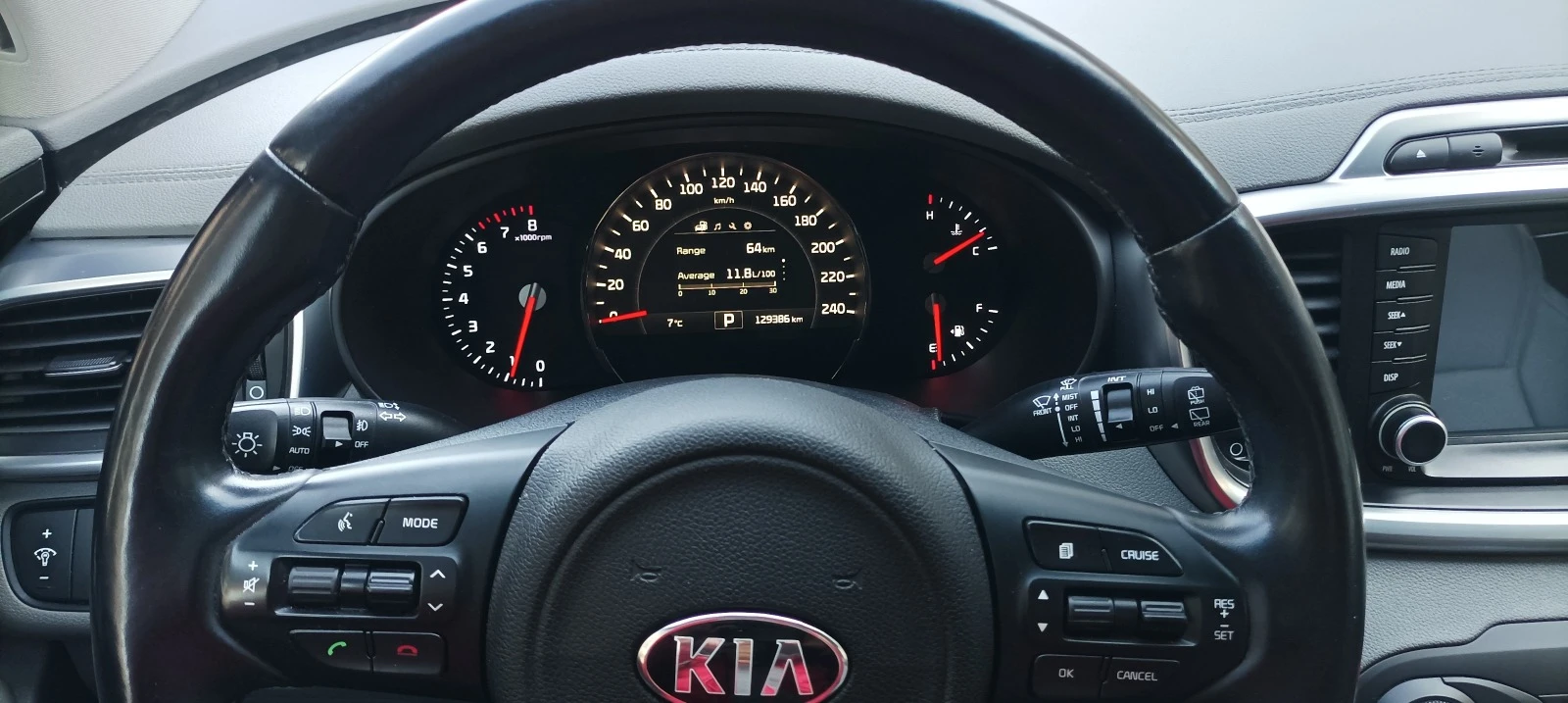 Kia Sorento 3.3 бензин ЕХ V6 - изображение 8