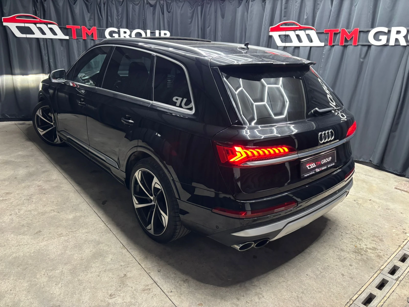 Audi SQ7 PANO* Distr* MATRIX* Head Up* Bose* 360* 435к.с - изображение 7