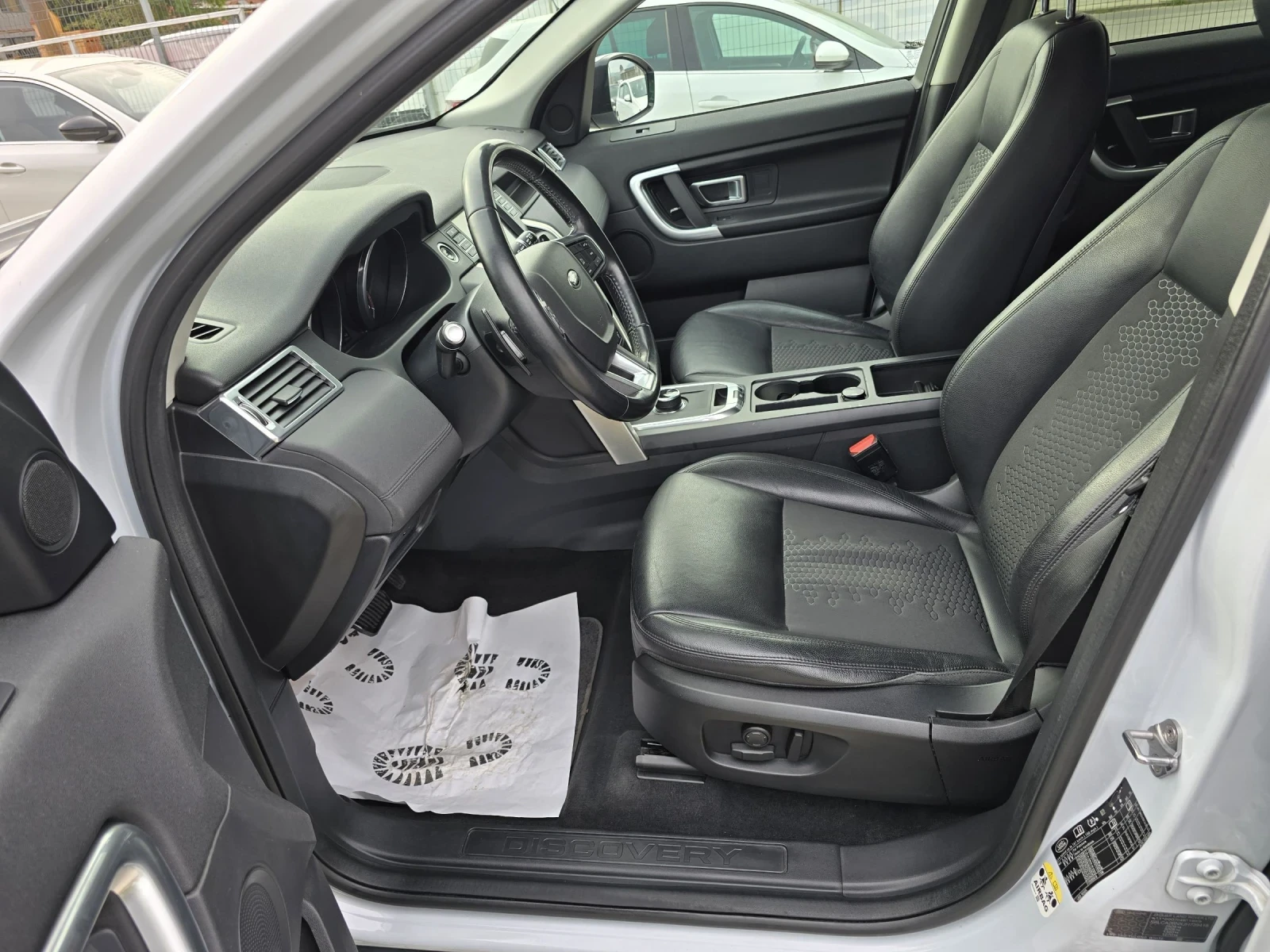 Land Rover Discovery Sport 2.0 DIZEL 4x4 180kc - изображение 9
