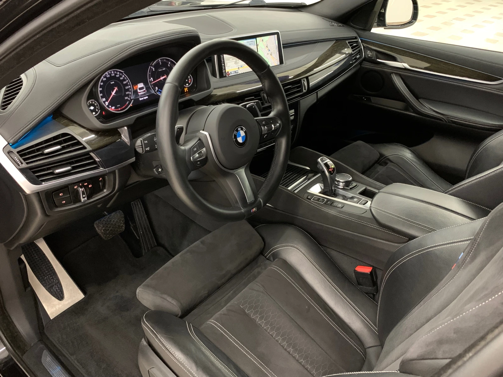 BMW X6 30d M-Pak * VAKUM* DIGITAL* Cam360* PODGREV* Blind | Mobile.bg   9