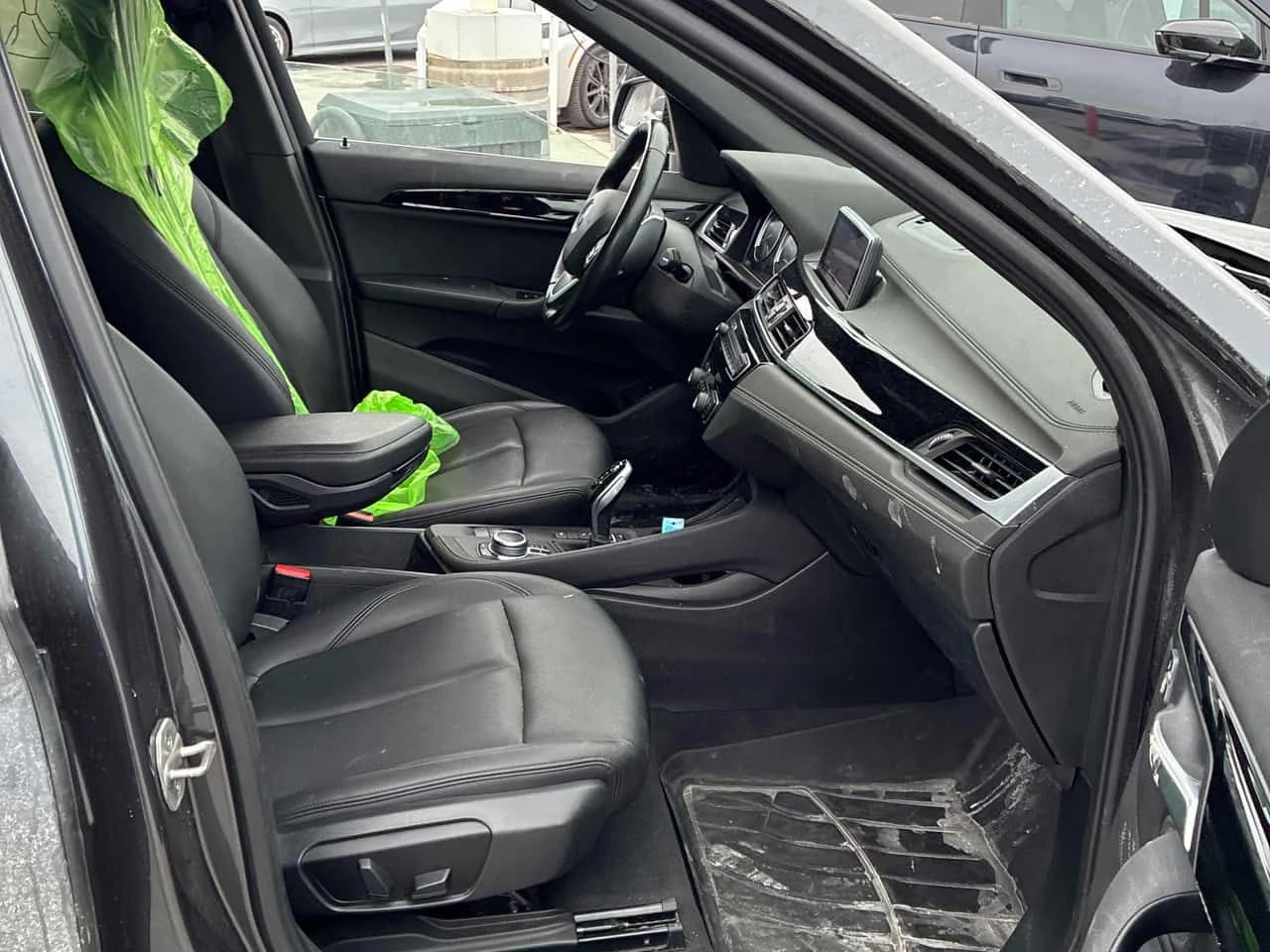 BMW X1 * xDrive28i * CARFAX * �������� * ������ | Mobile.bg � ����������� 16