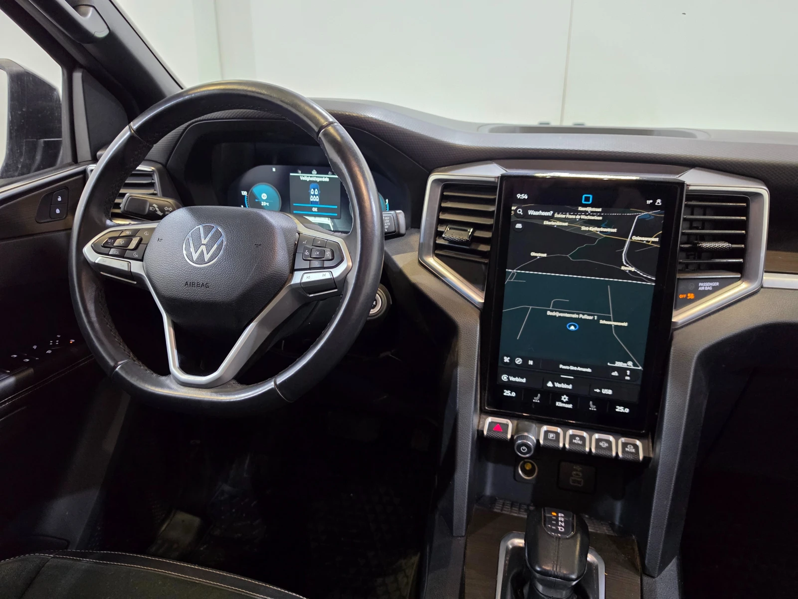 VW Amarok Double Cabine 3.0TDI V6 240hp 4Motion, снимка 2 - Автомобили и джипове - 54621086