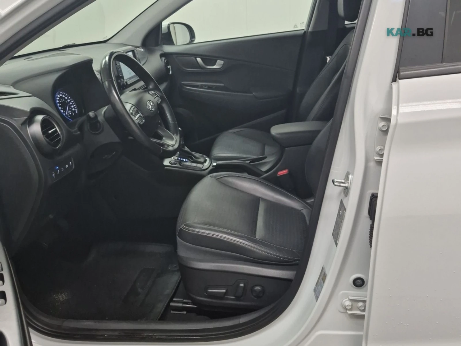 Hyundai Kona ULTIMATE * AвтоКредит * (ЦЕНА ДО БГ), снимка 10 - Автомобили и джипове - 54824609
