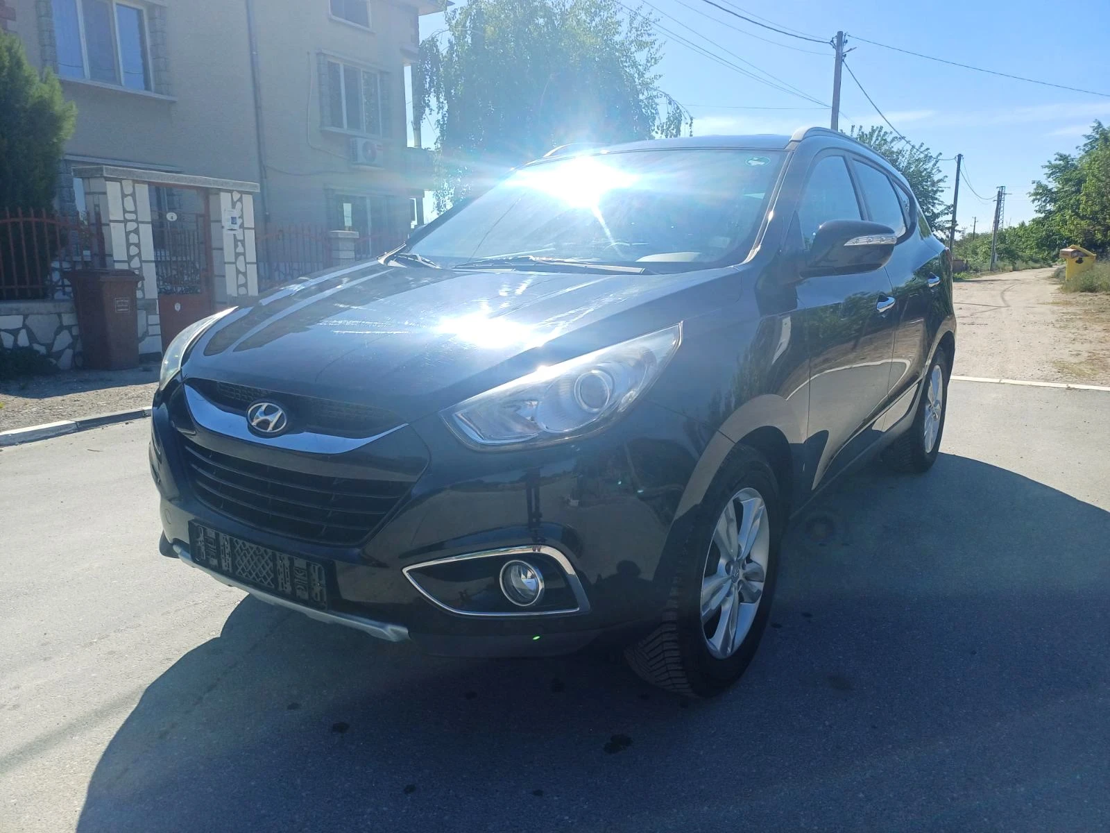 Hyundai IX35 2.0 i Comfort-163кс, снимка 3 - Автомобили и джипове - 55079805