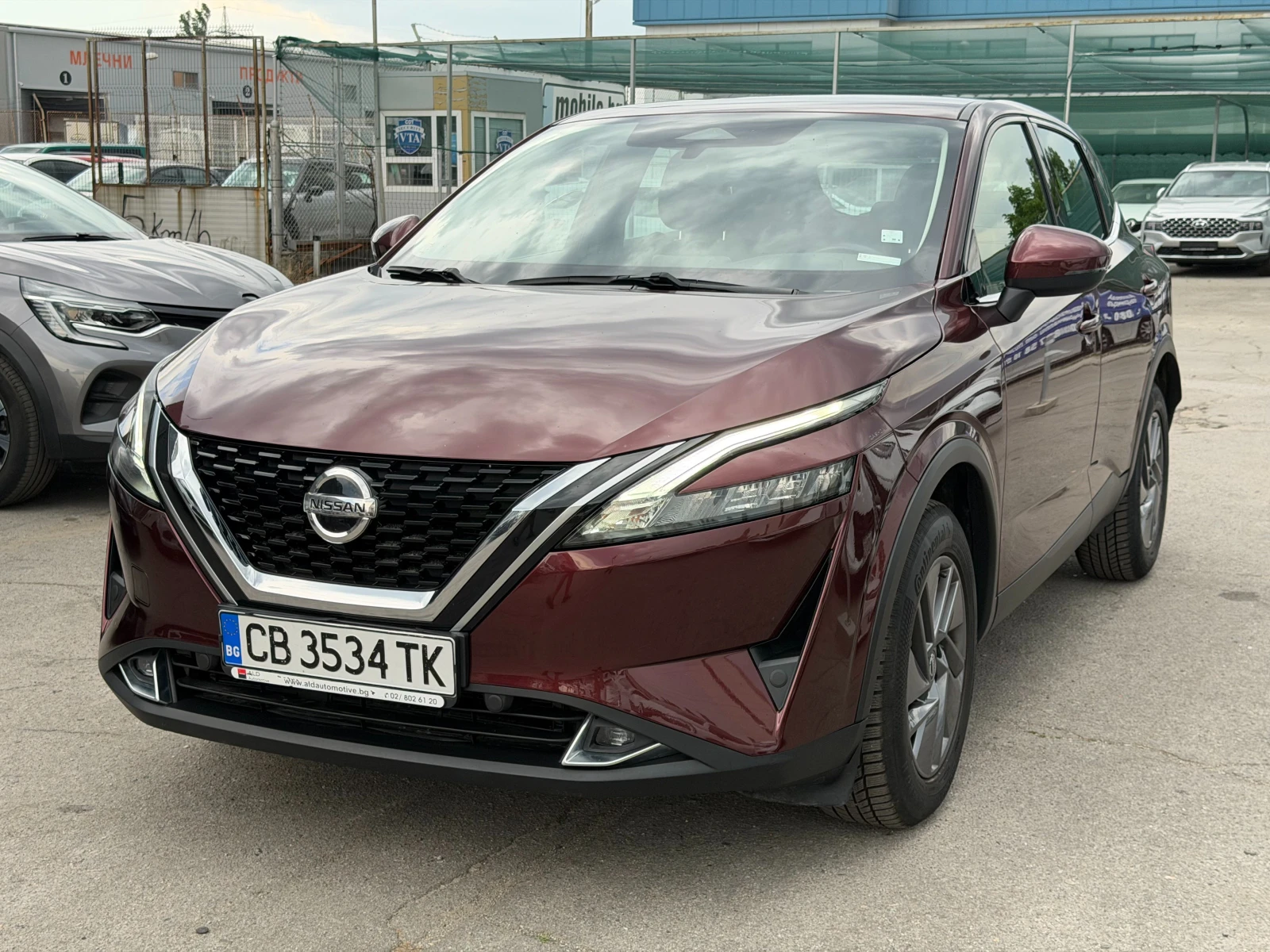 Nissan Qashqai, снимка 5 - Автомобили и джипове - 55156695