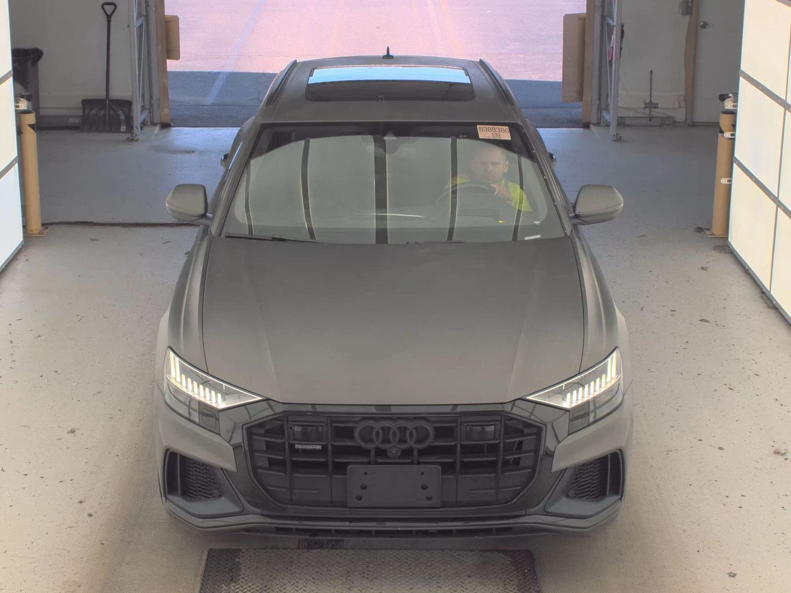 Audi Q8 PRESTIGE* МАСАЖ* ОБДУХ* S-LINE* MATRIX* ВЪЗДУХ* B&