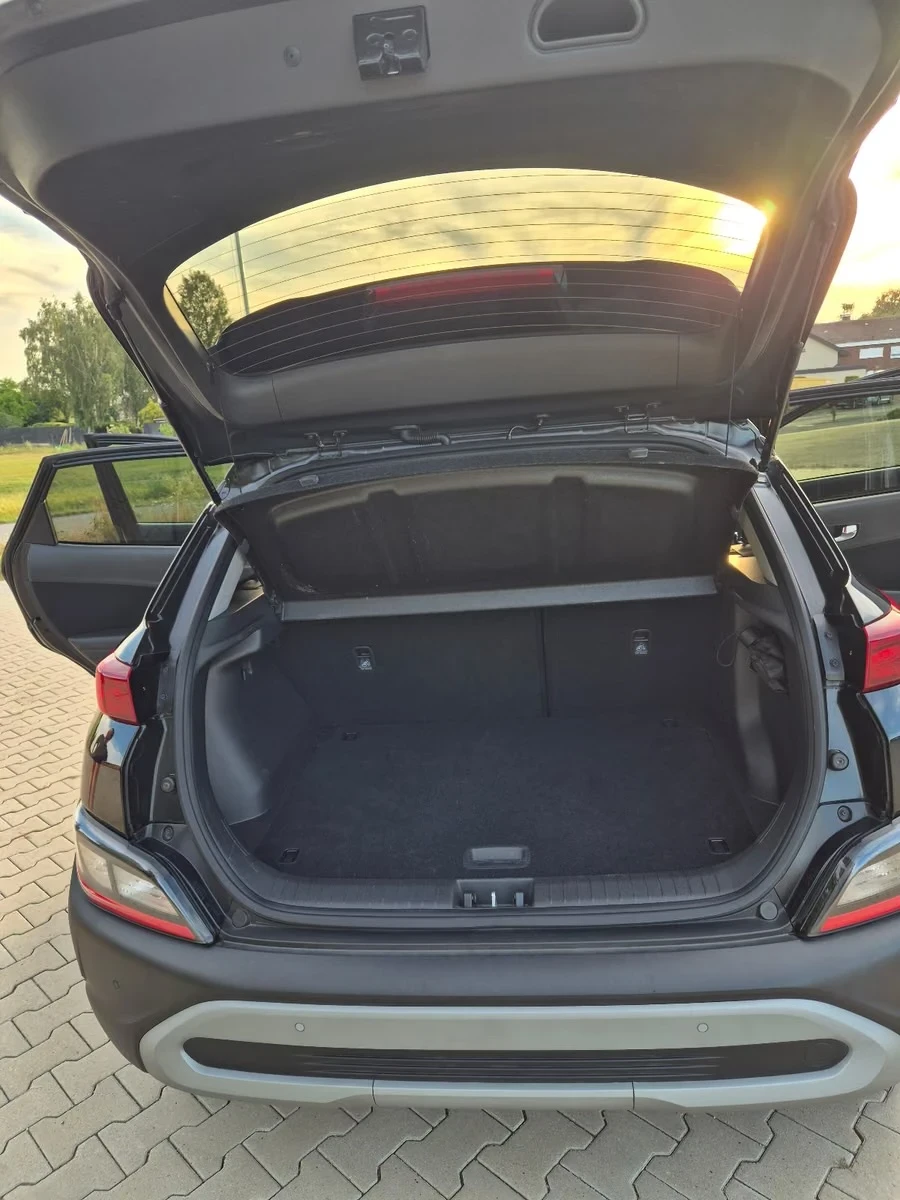 Hyundai Kona, снимка 9 - Автомобили и джипове - 55653283