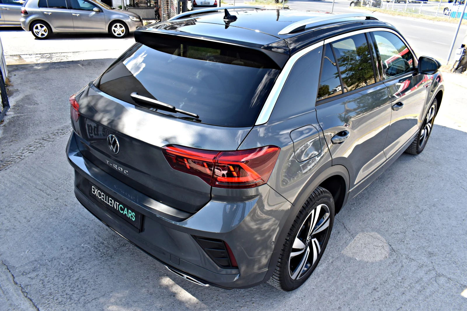 VW T-Roc R-LINE* DIGITAL* 4000KM!!!!* РАВЕН НА НОВ, снимка 5 - Автомобили и джипове - 55671950