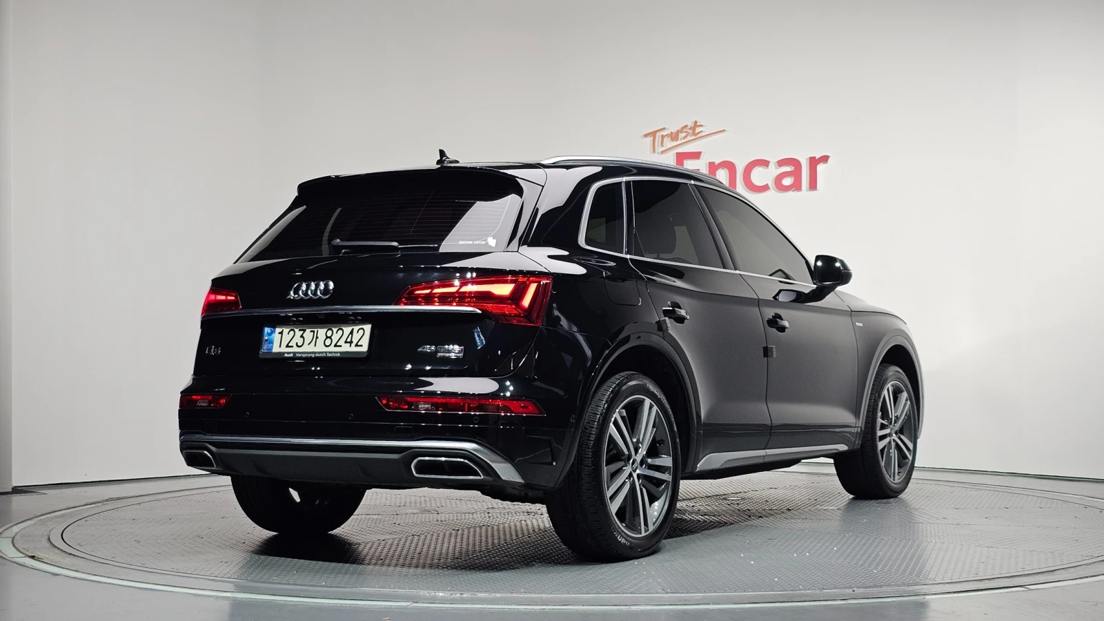 Audi Q5 AWD S-LINE  * DIS * ОБДУХ * 360 * HUD * ПАНО, снимка 3 - Автомобили и джипове - 55790084