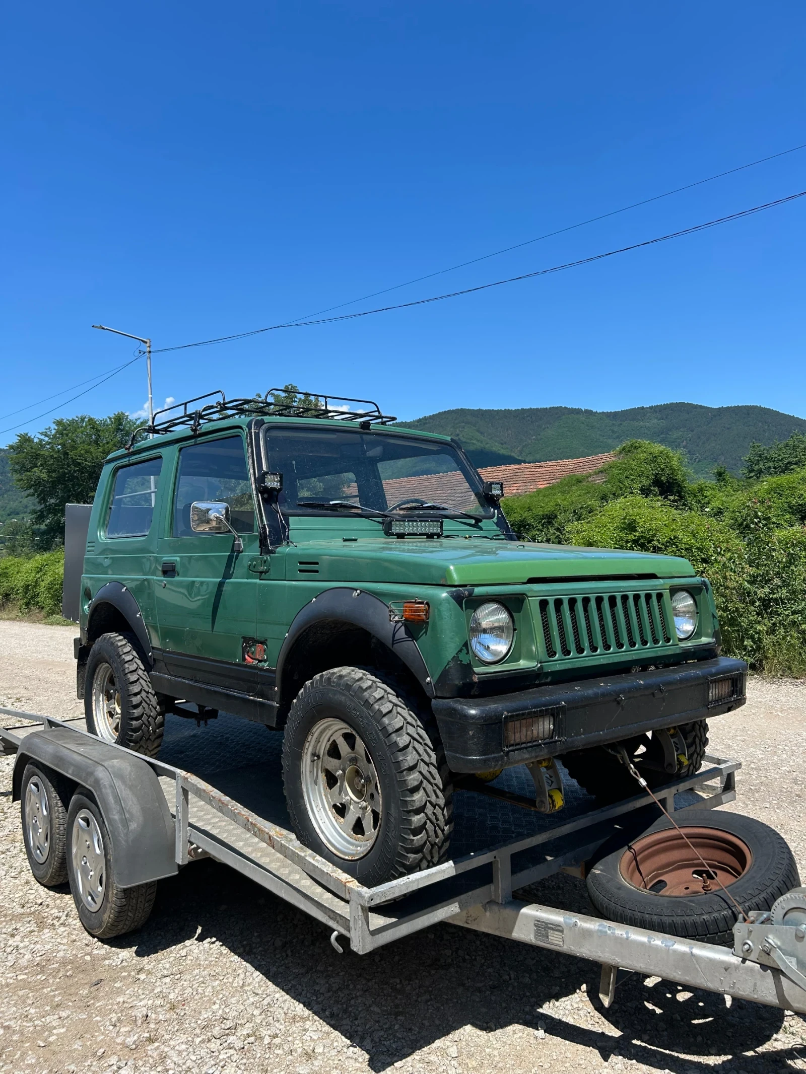Suzuki Samurai
