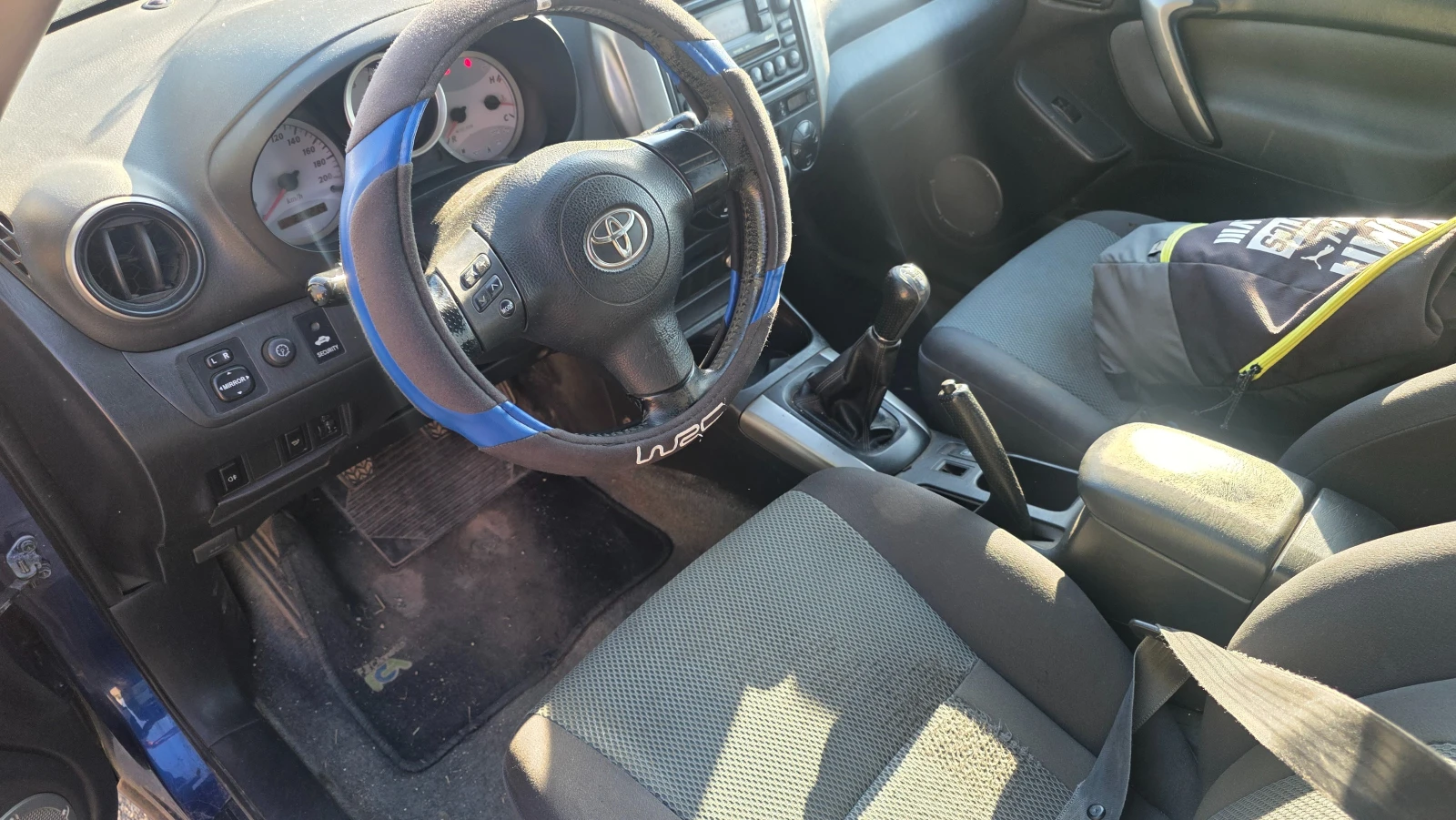 Toyota Rav4 2.0d face, снимка 6 - Автомобили и джипове - 56202659