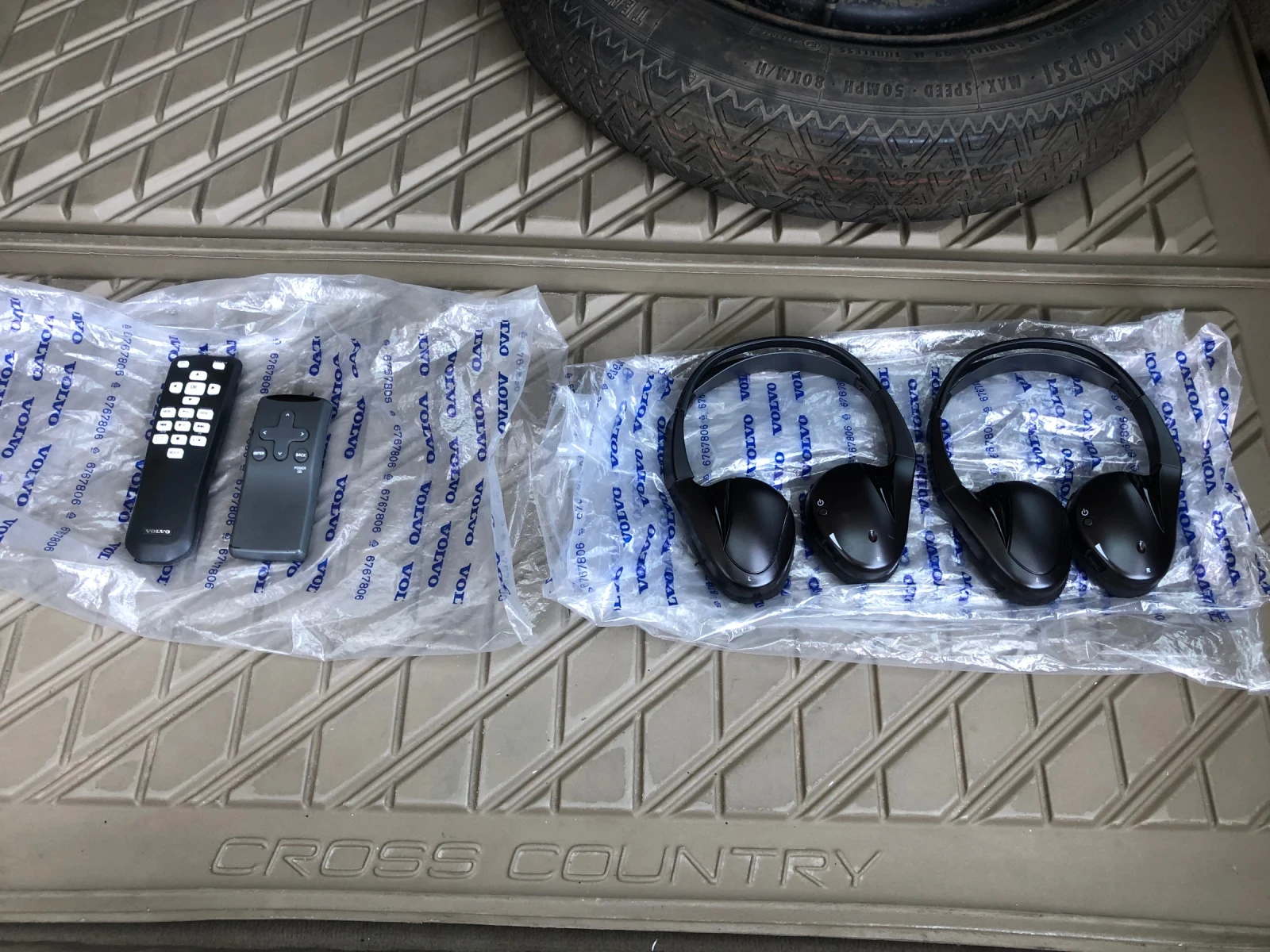 Volvo Xc90 3.2 AWD Газ, снимка 8 - Автомобили и джипове - 56548382