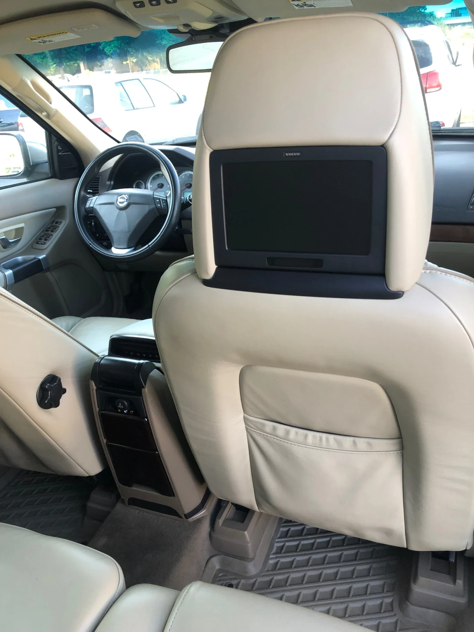 Volvo Xc90 3.2 AWD Газ, снимка 15 - Автомобили и джипове - 56548382