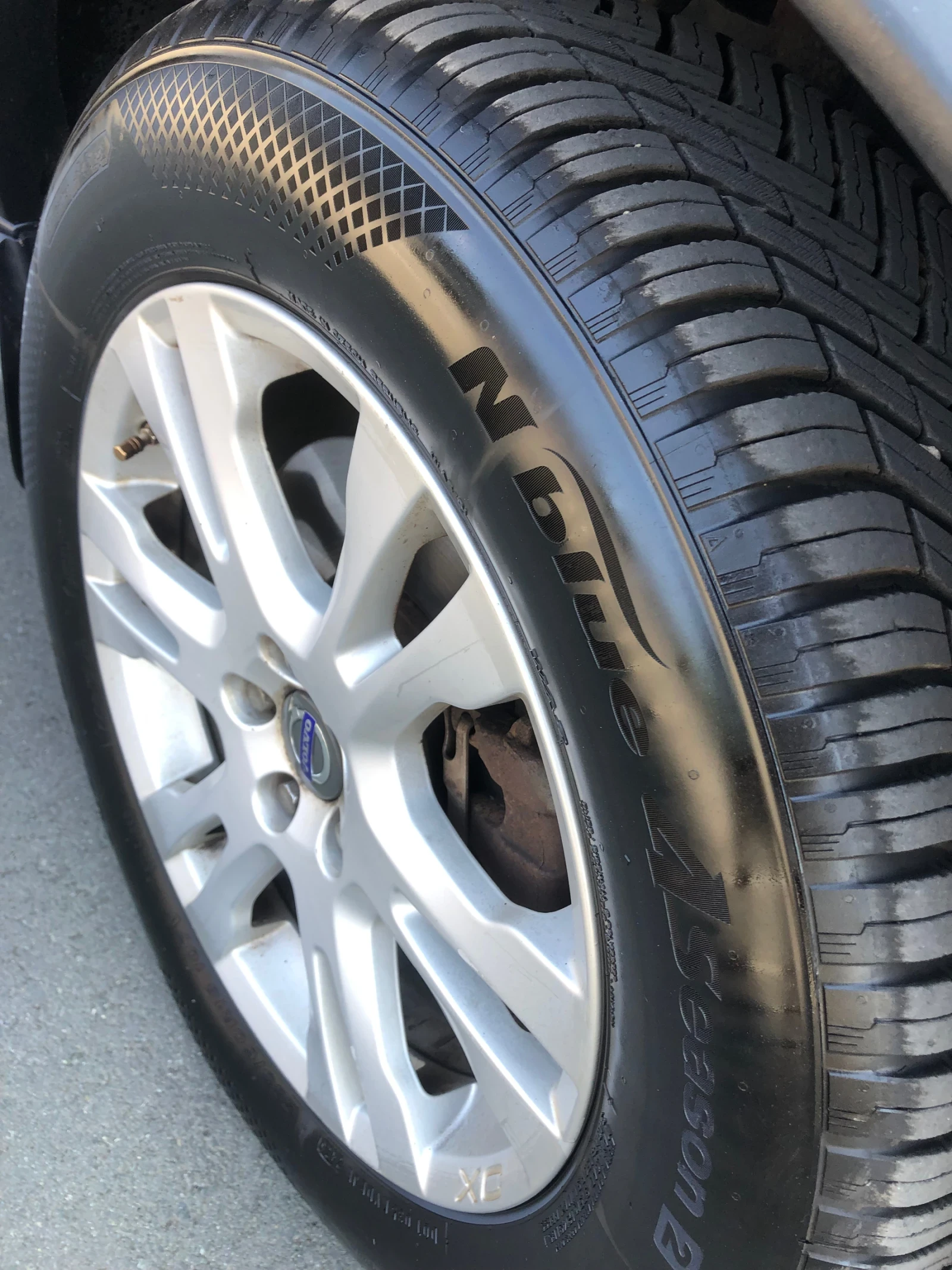 Volvo Xc90 3.2 AWD Газ, снимка 6 - Автомобили и джипове - 56548382