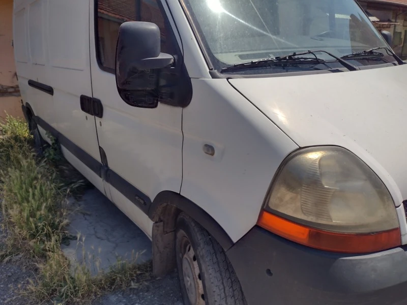 Renault Master 2.5 D, снимка 11 - Бусове и автобуси - 47703744