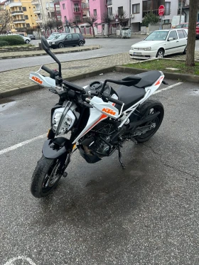     Ktm Duke 390  2