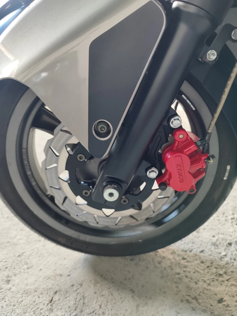 Kymco Xciting 500iR, снимка 10 - Мотоциклети и мототехника - 52243878