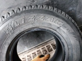 Гуми Зимни 255/70R15, снимка 7 - Гуми и джанти - 41115029