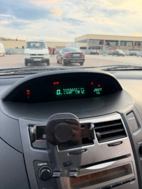 Toyota Yaris, снимка 10