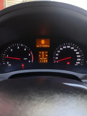 Обява за продажба на Toyota Avensis 2.2 D4D ~13 600 лв. - изображение 8