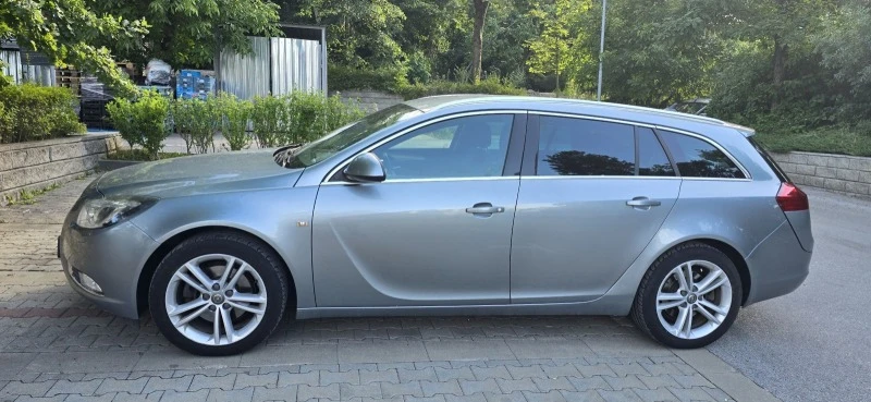 Opel Insignia, снимка 5 - Автомобили и джипове - 47334929