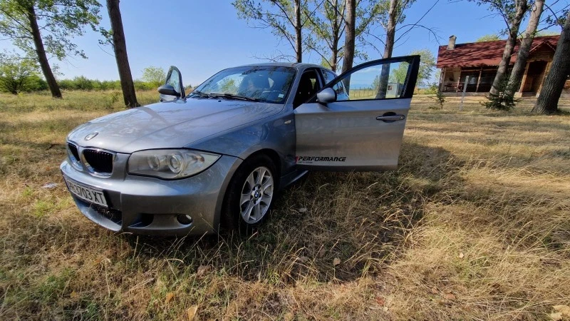 BMW 120 2.0 diesel , снимка 9 - Автомобили и джипове - 47443786