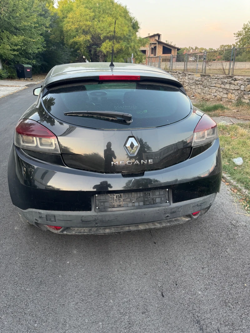 Renault Megane 1.5DCI / Keyless, снимка 4 - Автомобили и джипове - 47323986