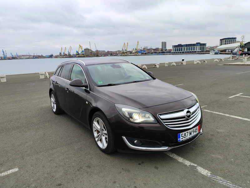 Opel Insignia 2.0 BiturboCDTI, снимка 2 - Автомобили и джипове - 47415310