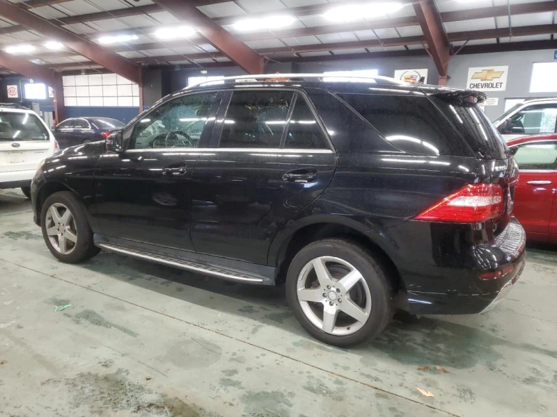 Mercedes-Benz ML 550 4MATIC* AMG PACKET* , снимка 2 - Автомобили и джипове - 48120041