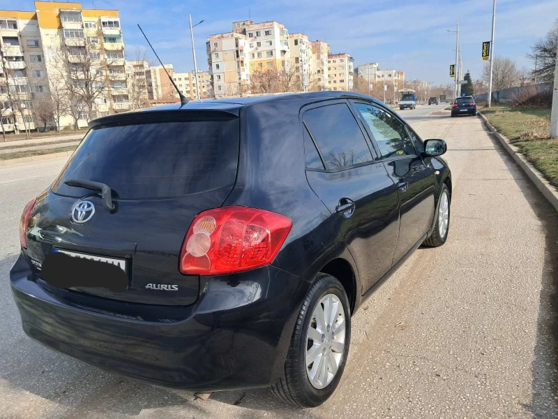 Toyota Auris, снимка 2 - Автомобили и джипове - 49170914