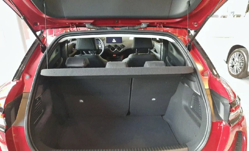 DS DS 3 НОВ!/OPERA/156HP/CAM/HUD/KLESS/FWD/BSA/LED/920f, снимка 7 - Автомобили и джипове - 52333552