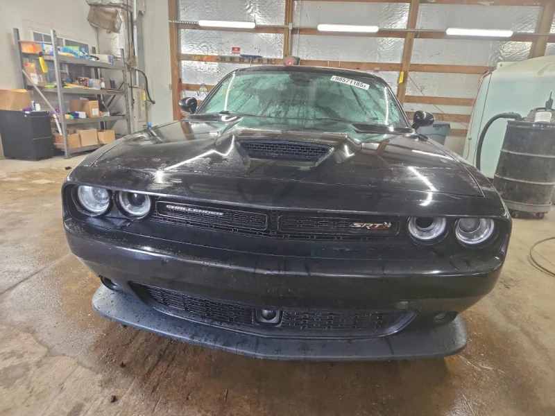 Dodge Challenger SRT 392/ДИСТРОНИК/АВТОФИНАНСИРАНЕ ОТ , снимка 5 - Автомобили и джипове - 53365955