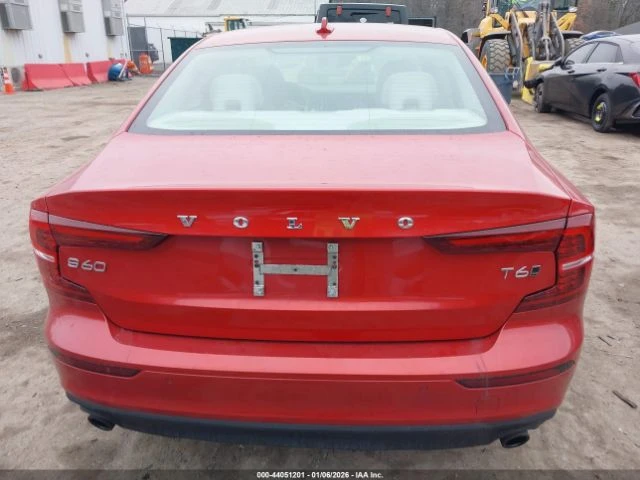 Volvo S60, снимка 15 - Автомобили и джипове - 53598642