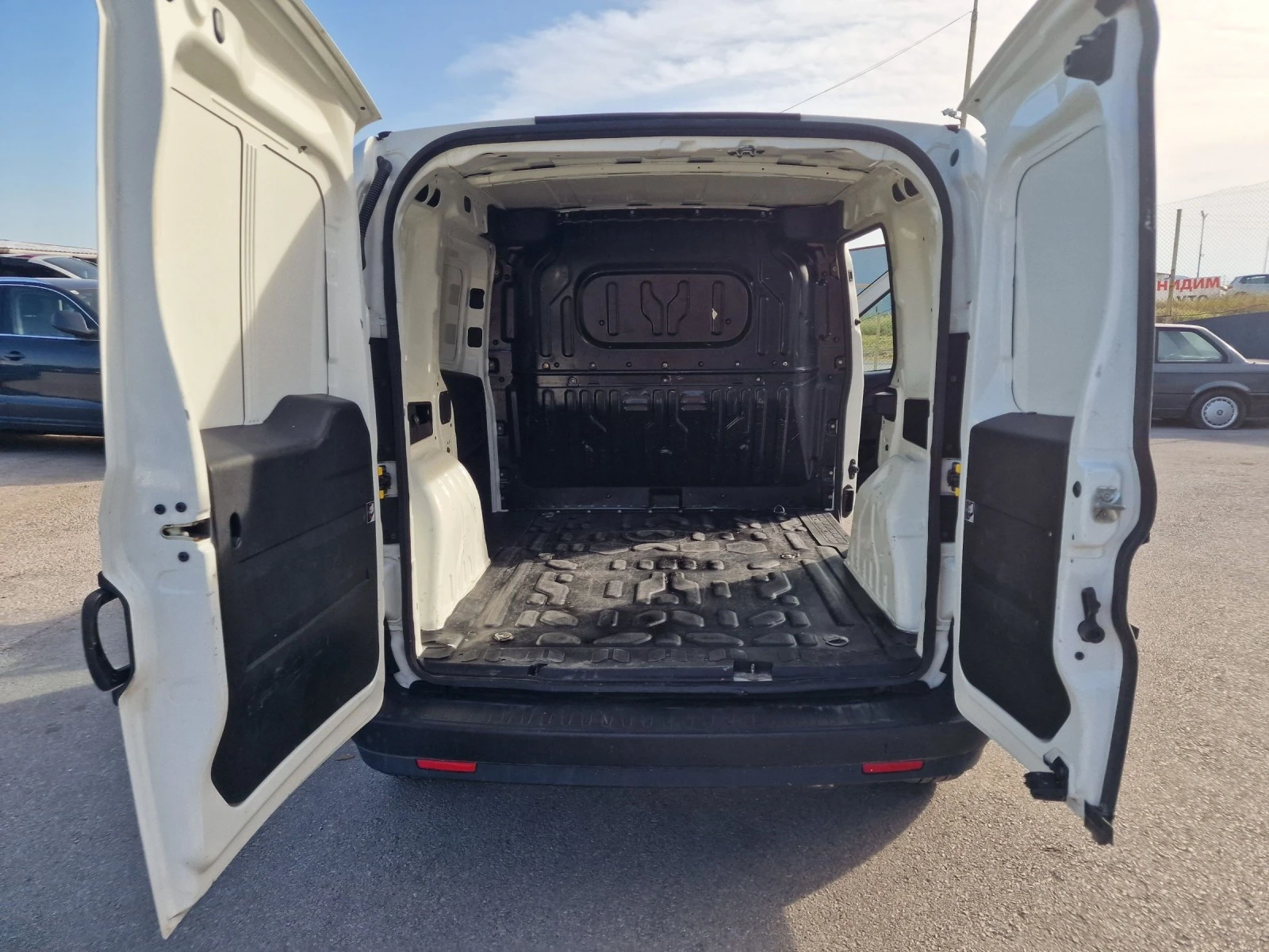 Fiat Doblo 1.4I | Mobile.bg — изображение 14