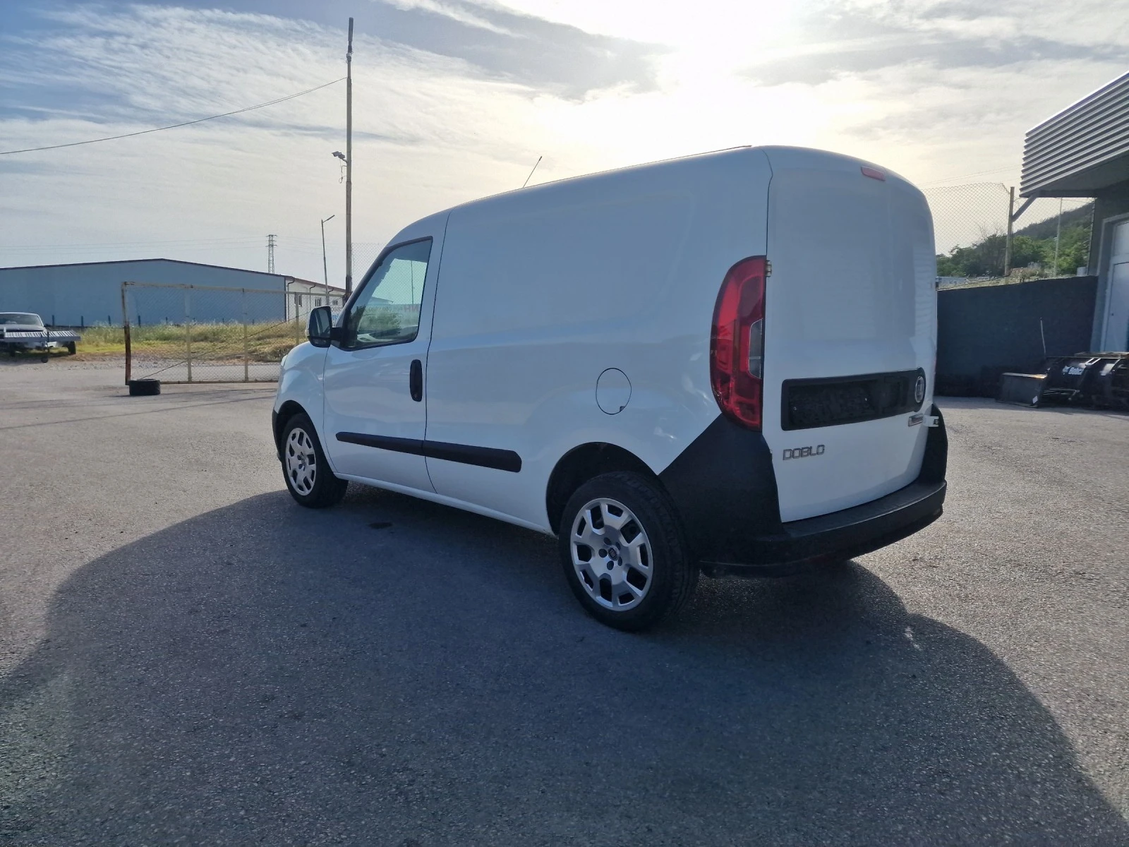 Fiat Doblo 1, 4I - изображение 4