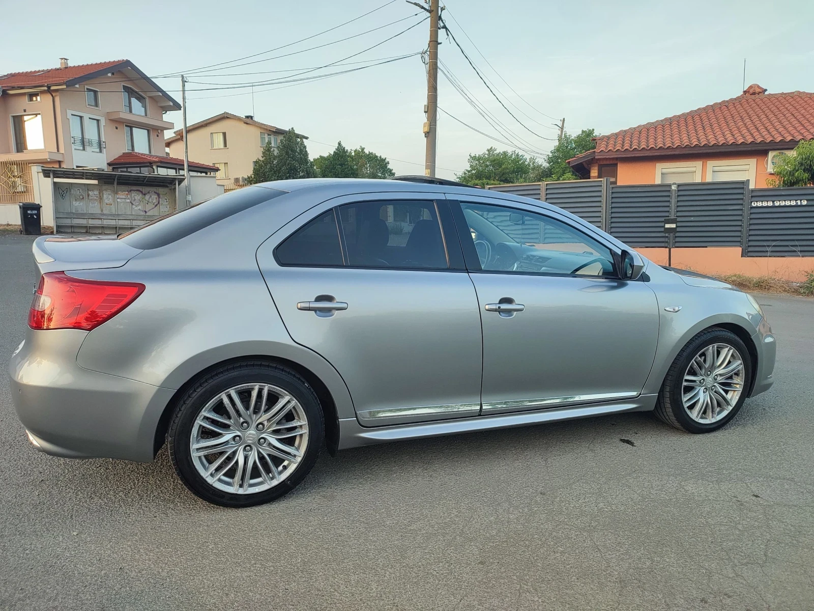 Suzuki Kizashi 2.4 178 hp Sport пакет - изображение 5