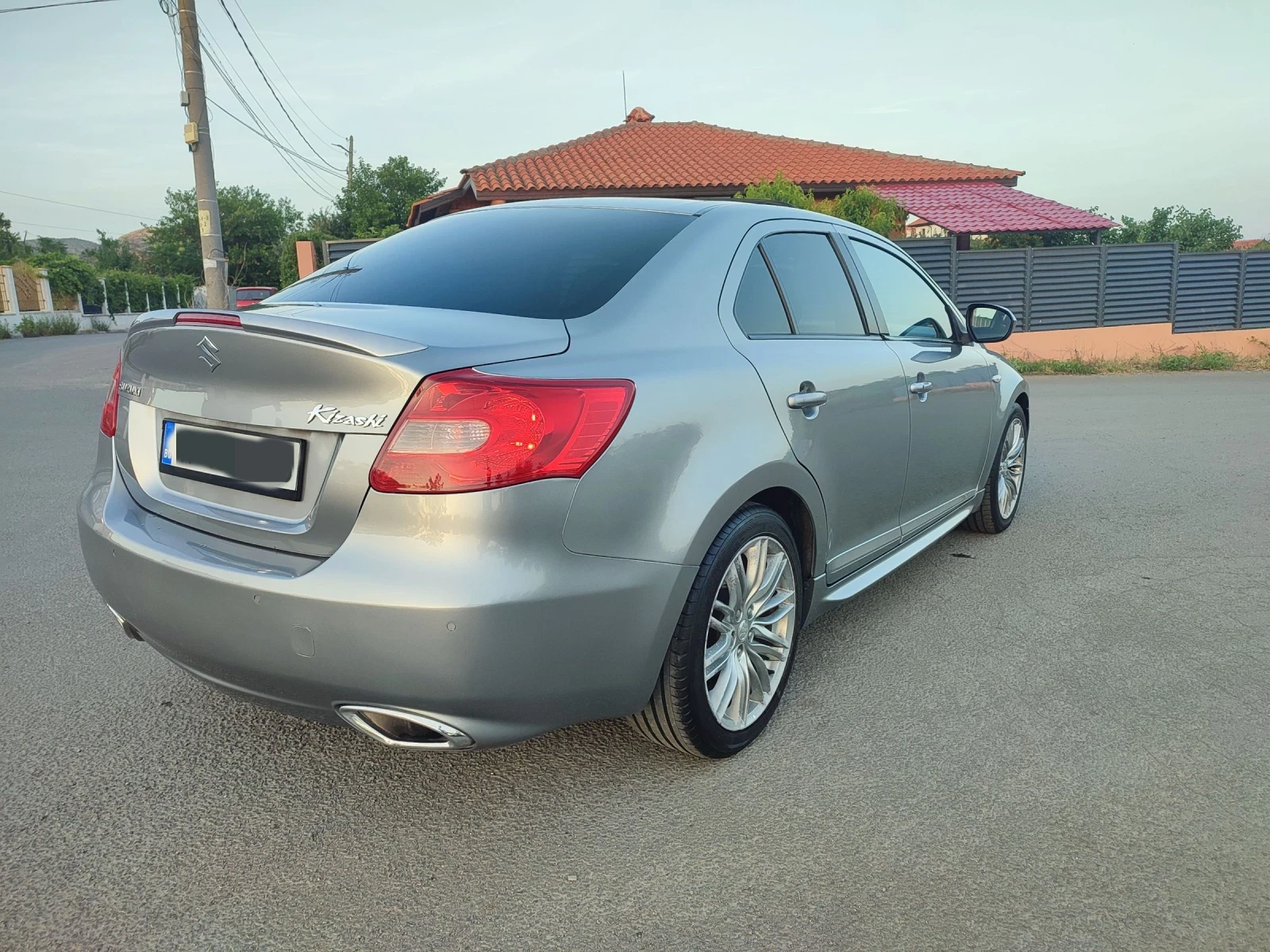 Suzuki Kizashi 2.4 178 hp Sport пакет - изображение 3