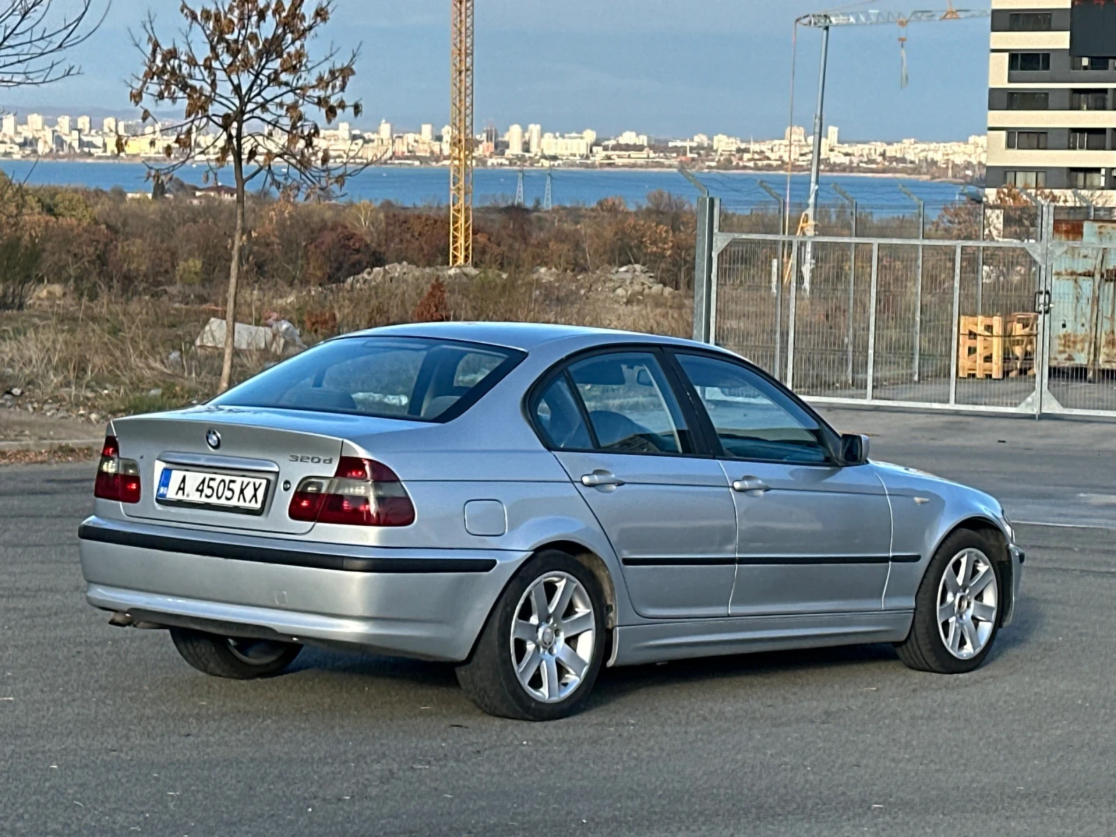 BMW 320 2.0Д - изображение 6