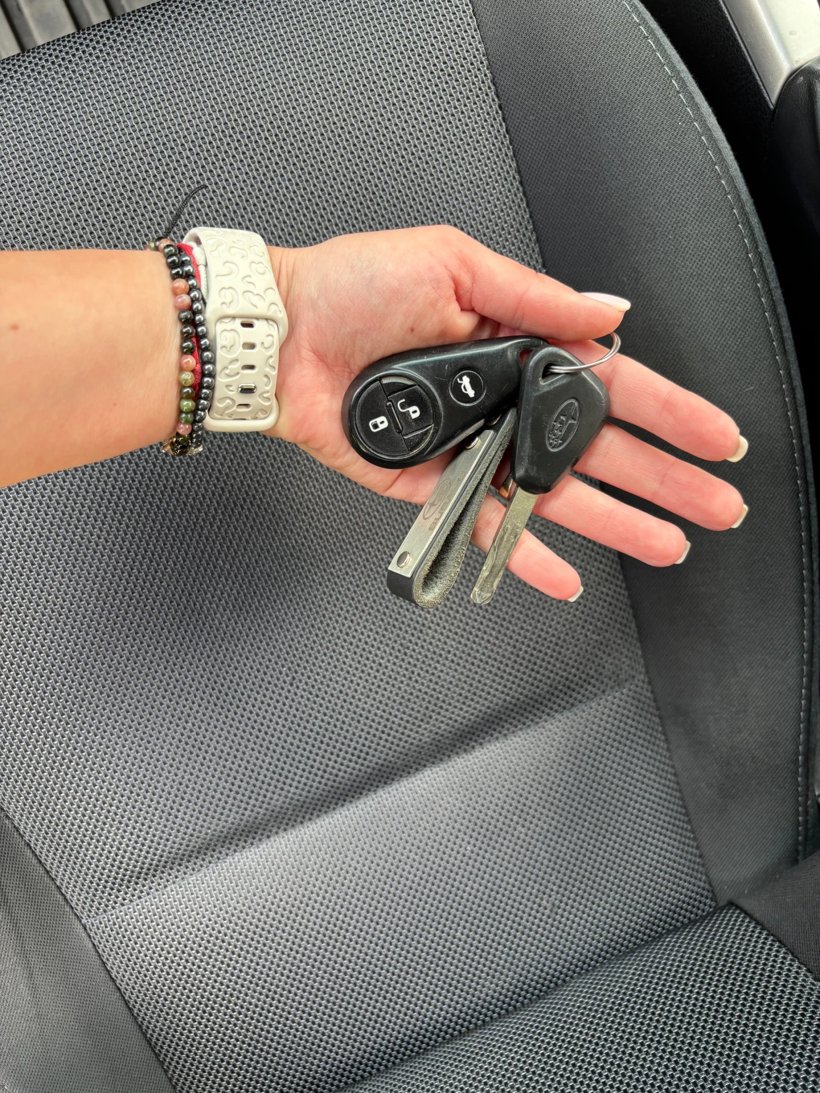 Subaru Impreza 2.5  | Mobile.bg   17