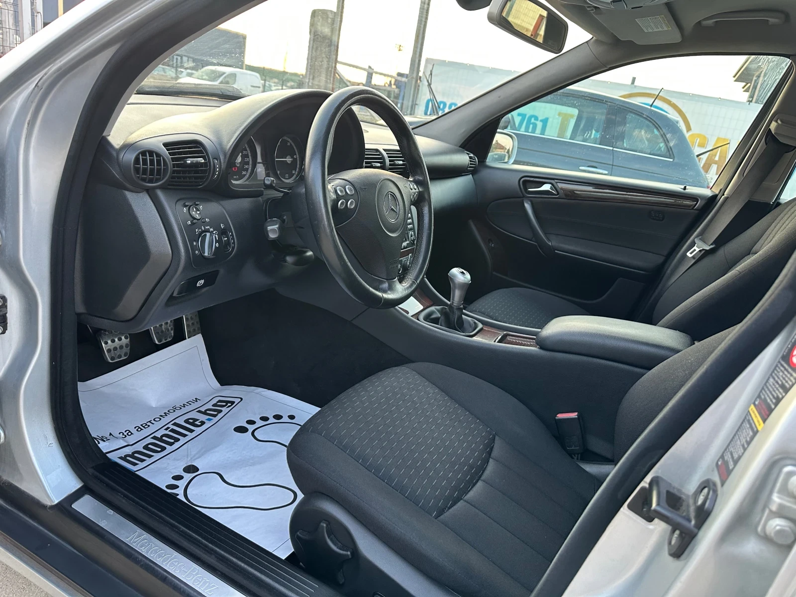 Mercedes-Benz C 220 Sport edition! 2.2cdi 150к.6-скор.Нави! Автопилот! - изображение 7