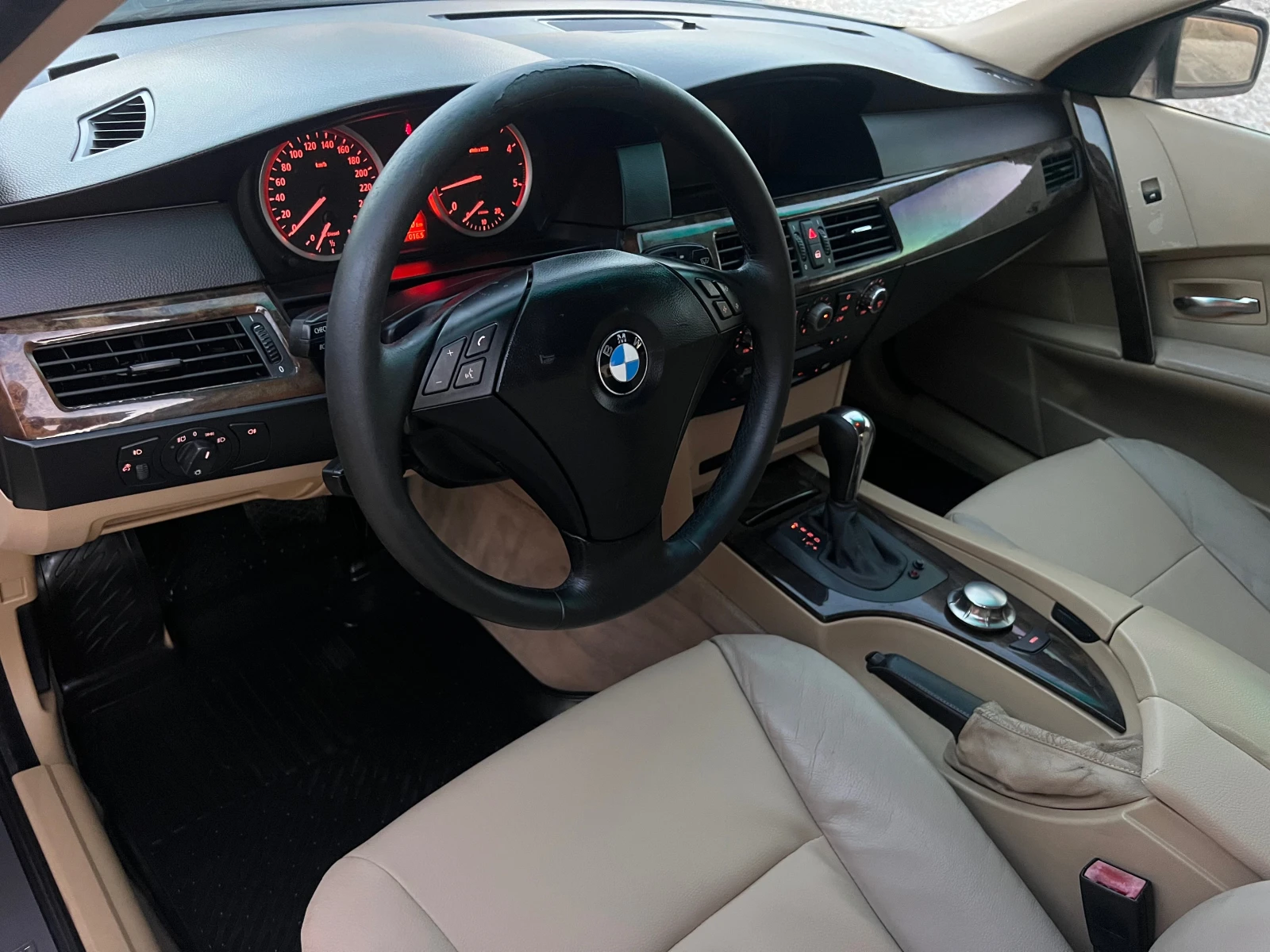BMW 530 d XENON/NAVI/KOJA/UNIKAT | Mobile.bg   10