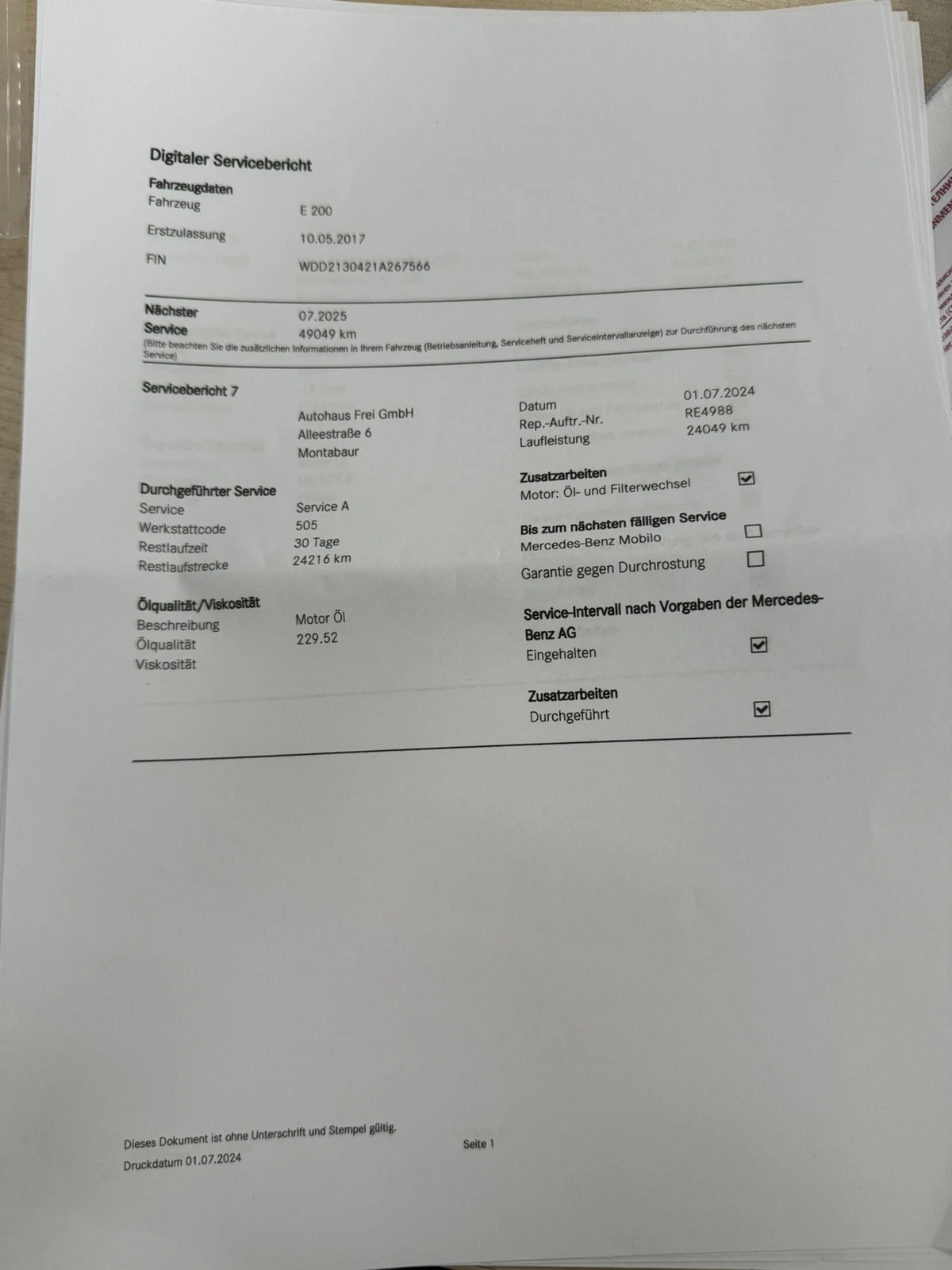 Mercedes-Benz E 200 Executive 33000km, снимка 14 - Автомобили и джипове - 53200801